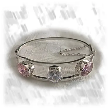 BA00600B-Sterling Silver Cubic Bangle. $600.00