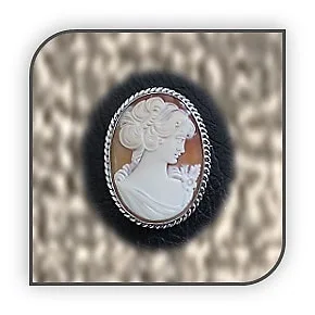 BR00580A-Sterling Silver Cameo Pendant Brooch. $580.00
