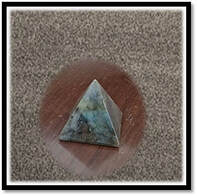 Main page item carved medium labradorite pyramid $150B