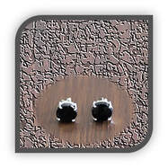 Main page item silver & onyx studs $100A