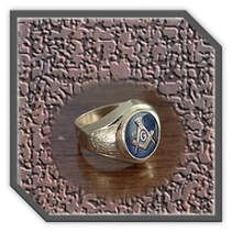 Main page item men's 9ct yellow gold & synthetic sapphire masonic ring $1400A