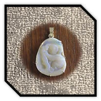 Main page item 9ct yellow gold & carved koala Lightning Ridge solid opal $900A