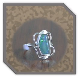 LR00300G-Sterling Silver Opal Ladies Ring.