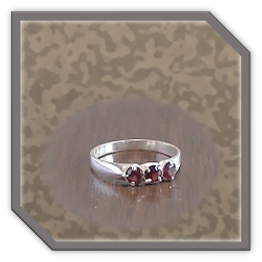 LR00140D-Sterling Silver Garnet Ladies Ring.