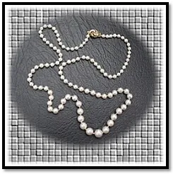 NE02800B-9ct Yellow Gold Pink Pearl Diamond Necklace.